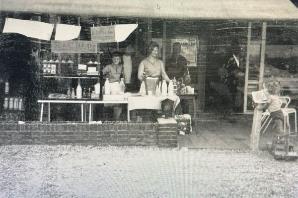 verkoop-vroeger-mallejan-cafe